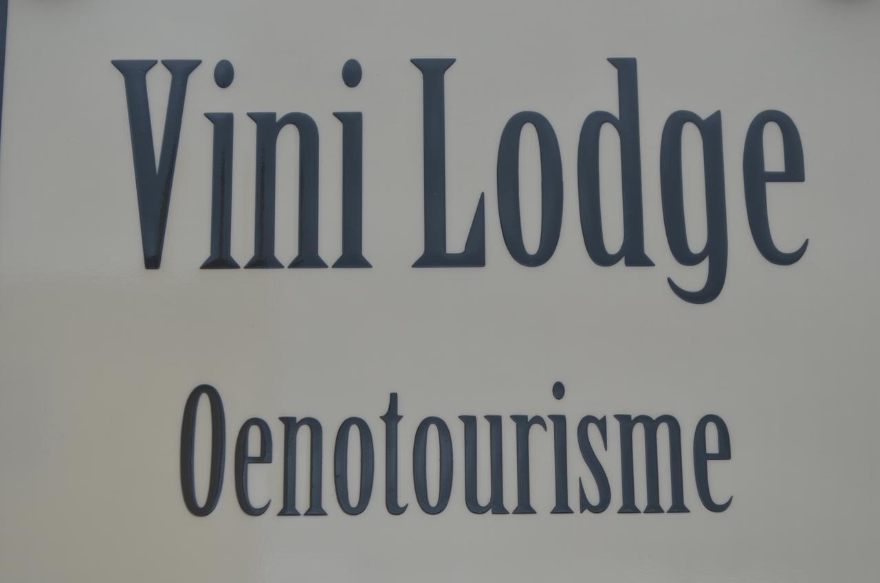 Vini Lodge ตูร์นุส ภายนอก รูปภาพ